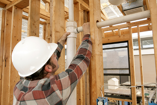 3 Things That Make A Reliable PVC Pipe Supplier Today